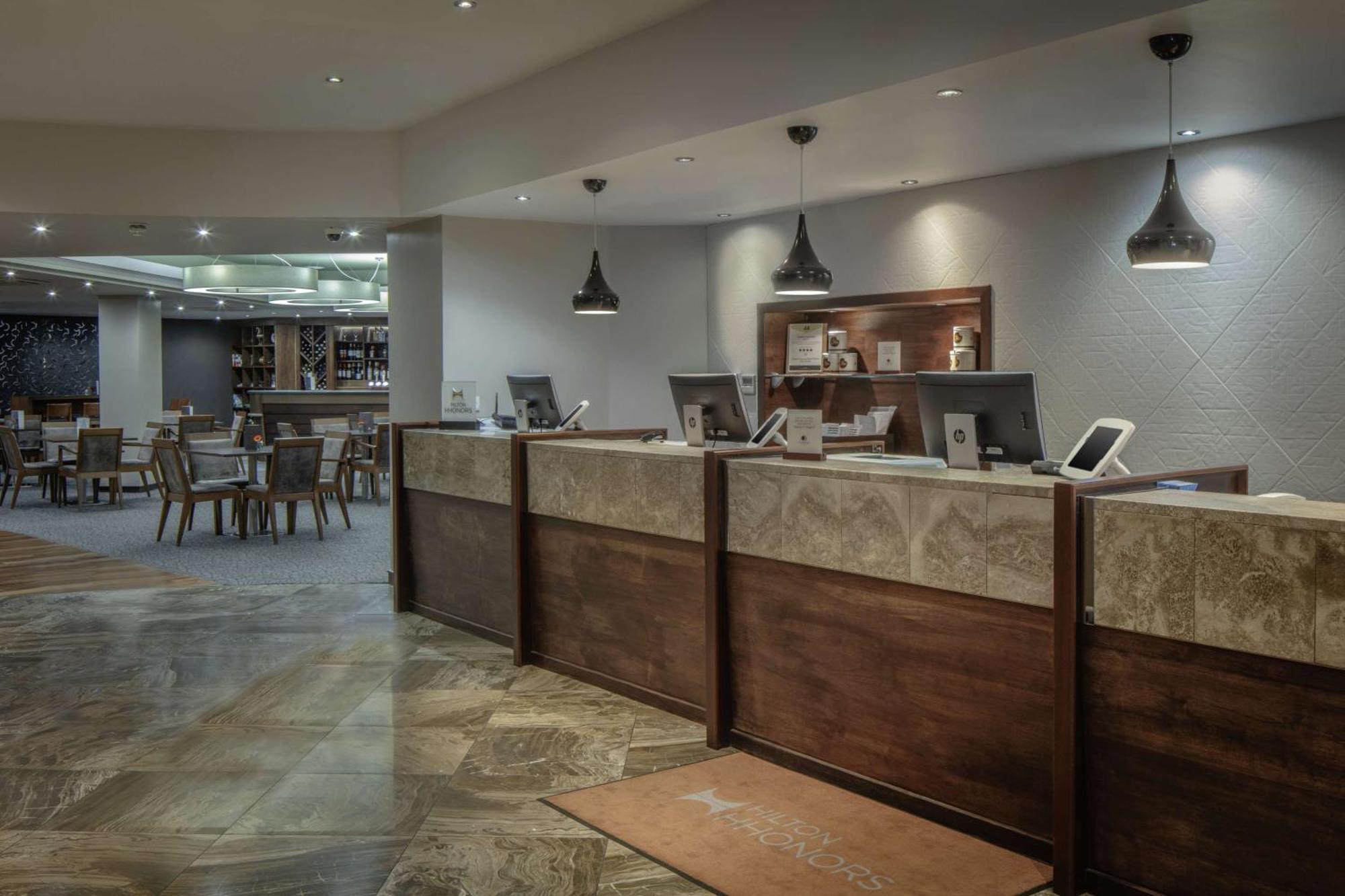 Doubletree By Hilton Bristol City Centre Exterior photo